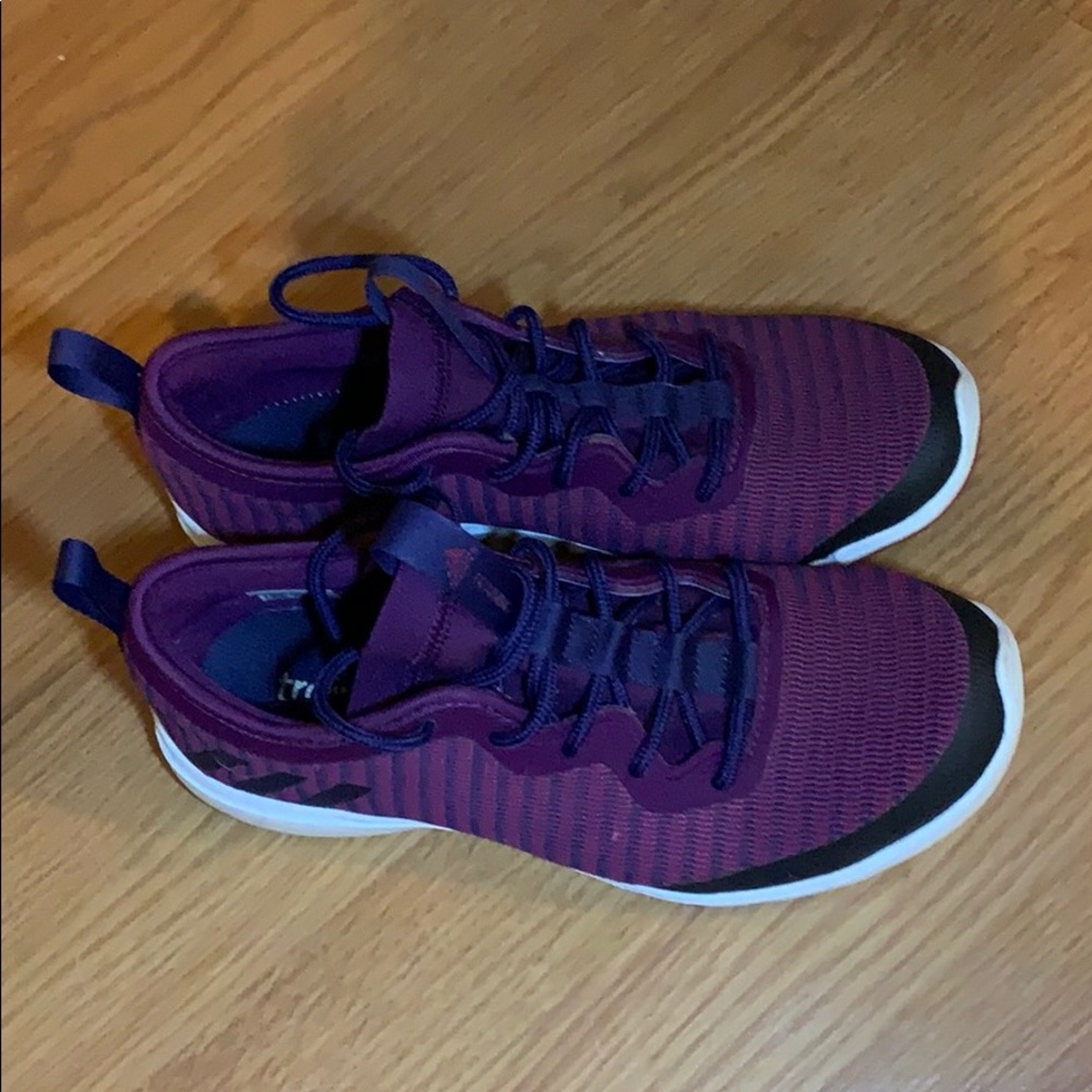 Adidas Sneakers